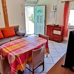 Sersic Apartment